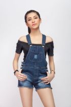 Roni James, +1725 33 667 12 Roni James — massage escort from Las Vegas