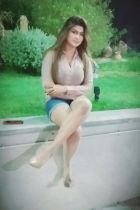 escort Roni James — pictures and reviews